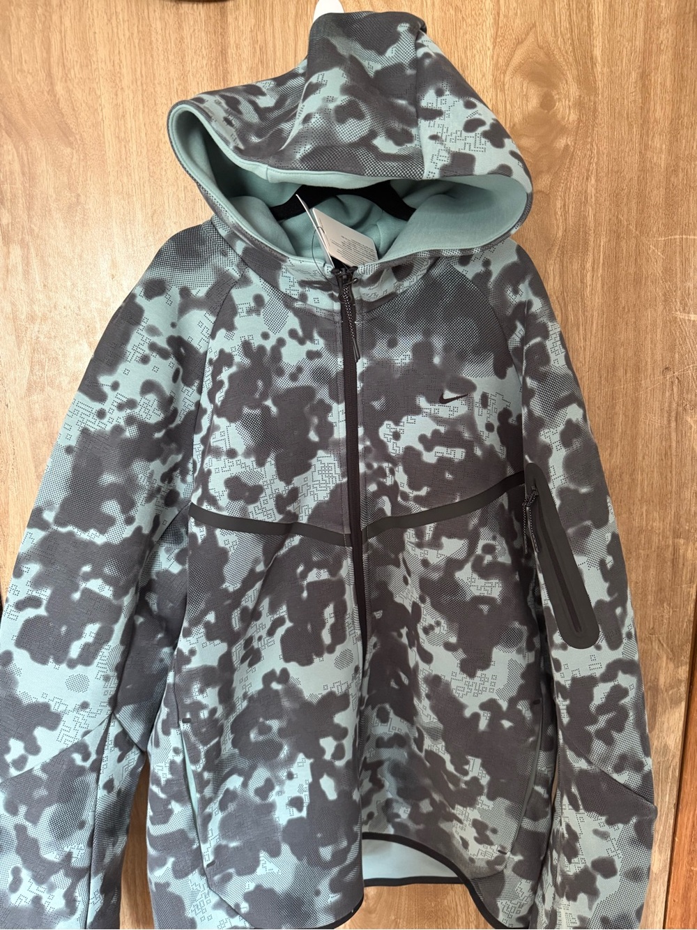 Men's Nike Tech Fleece Windrunner Hooded Windbreaker
